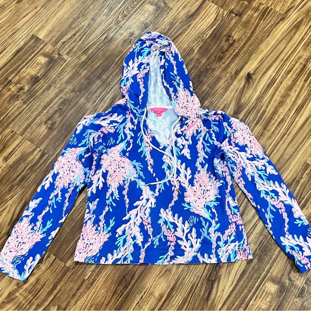 Lilly Pulitzer Vibrant Coral Pattern Hoodie